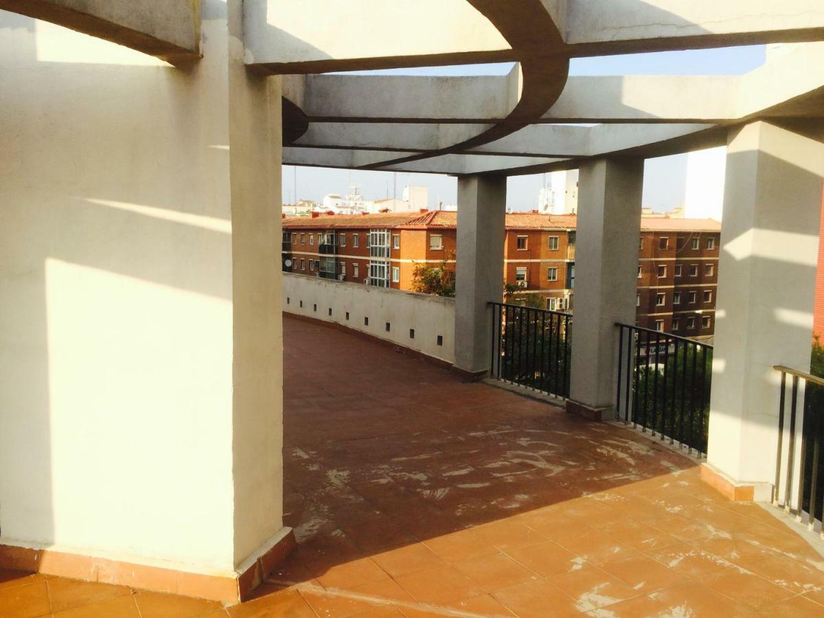 Apartamento Universidad-Hospital サラゴサ エクステリア 写真